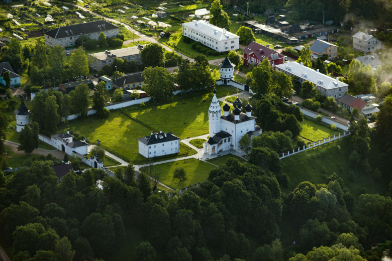 Источник: https://news.ru/regions/gorod-vereya-priznali-odnim-iz-samyh-krasivyh-naselyonnyh-punktov-rossii