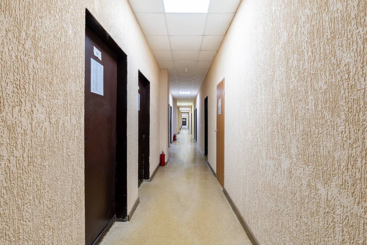 Источник: yuthostel.ru/Общежитие "УЮТ", Уральская12, Коридор общежития