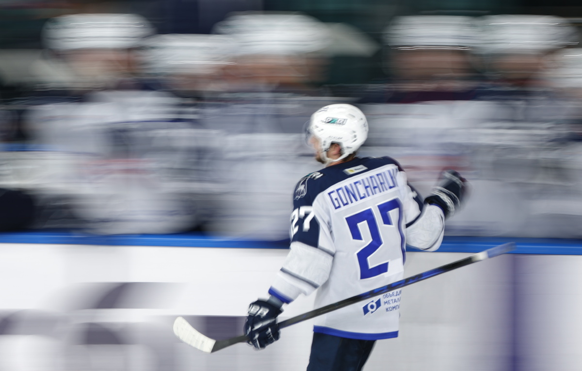    Нападающий "Торпедо" Сергей Гончарук  Петр Ковалев/ТАСС