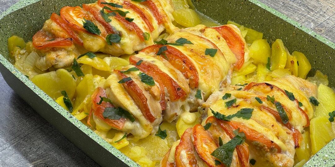 Куриная грудка с картошкой под фольгой — всегда получается сочной