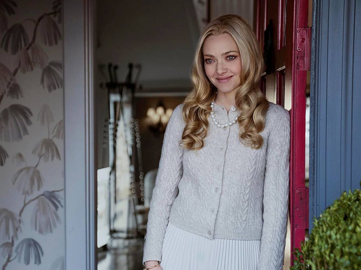 Аманда Сайфенд в роли хозяйки дома. Фото из свободных источников.