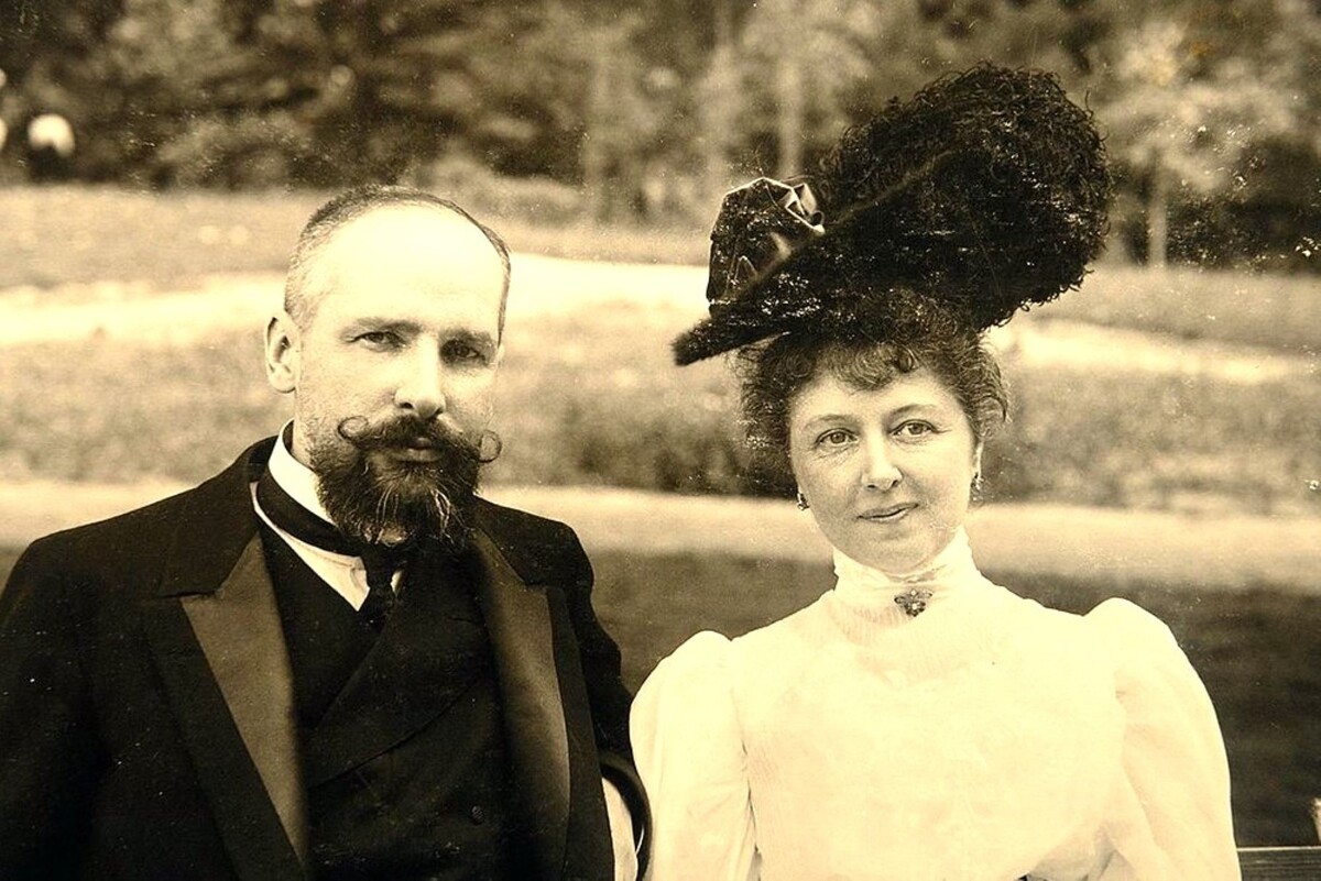 Петр Столыпин с женой.Из интернета.