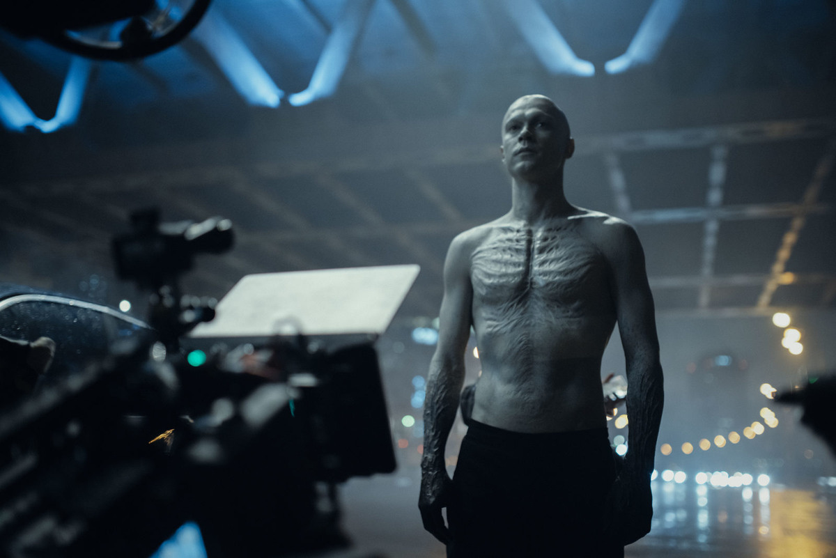 Источник: https://www.kino-teatr.ru/movie/kadr/1/3/131431/1614107.jpg