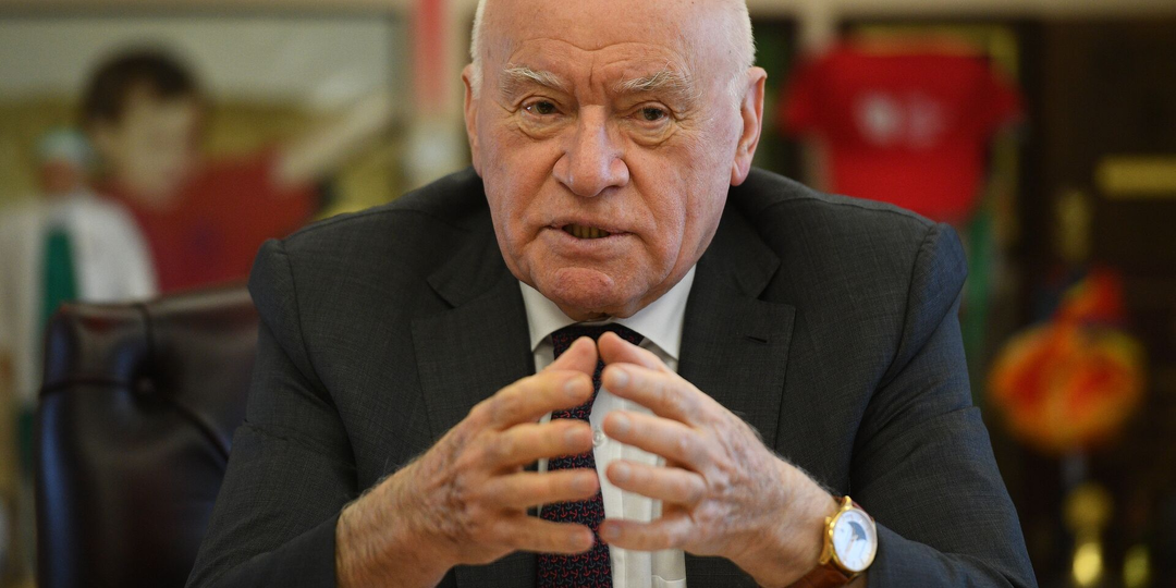 Что нужно есть каждый день, чтобы не дать сосудам засориться и продлить жизнь, как у великого Лео Бокерия