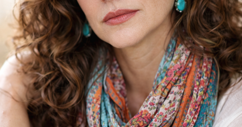 — Мы решили пожить у вас годик, пока делаем ремонт, — сестра мужа уже заносила чемоданы, не разуваясь