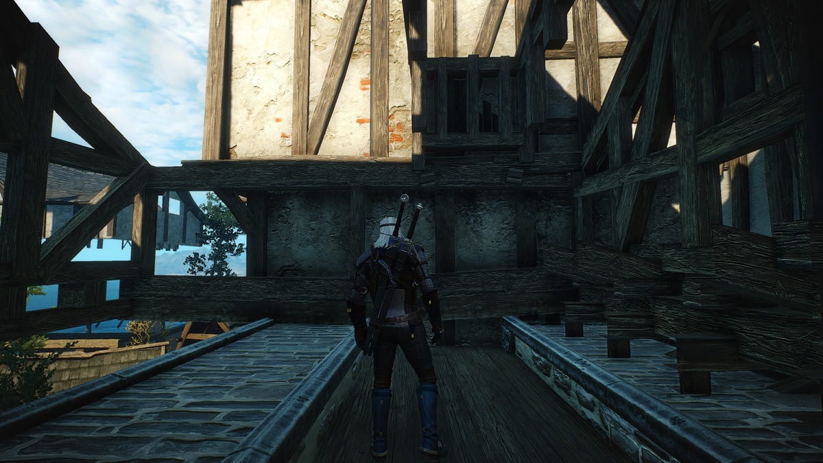 Вот отсюда наверх не выбраться, только вниз - на улицу.