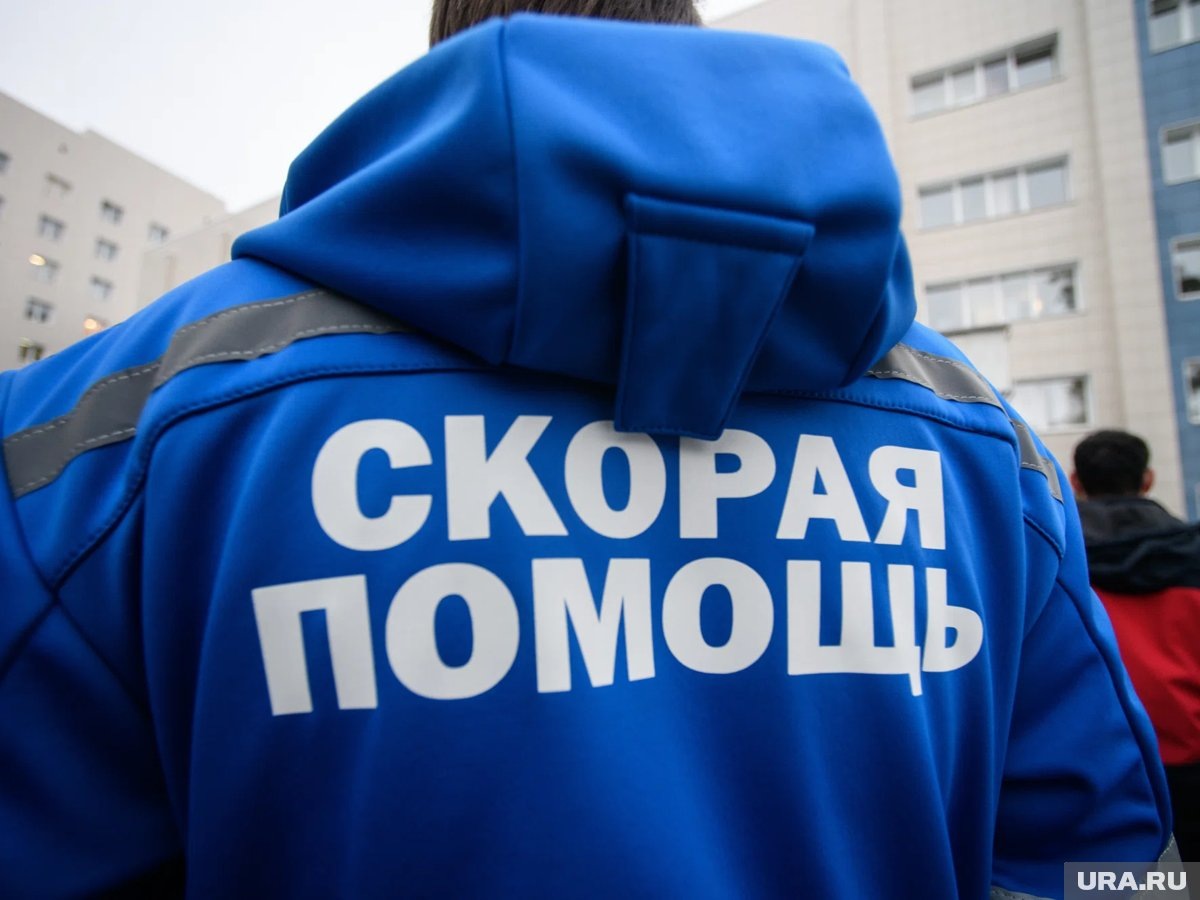     В больницу Олейникова везли уже без сознания