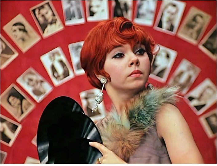 Кадр из фильма «12 стульев». Версия 1971г