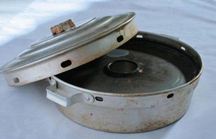 Печь была изготовлена из алюминия.