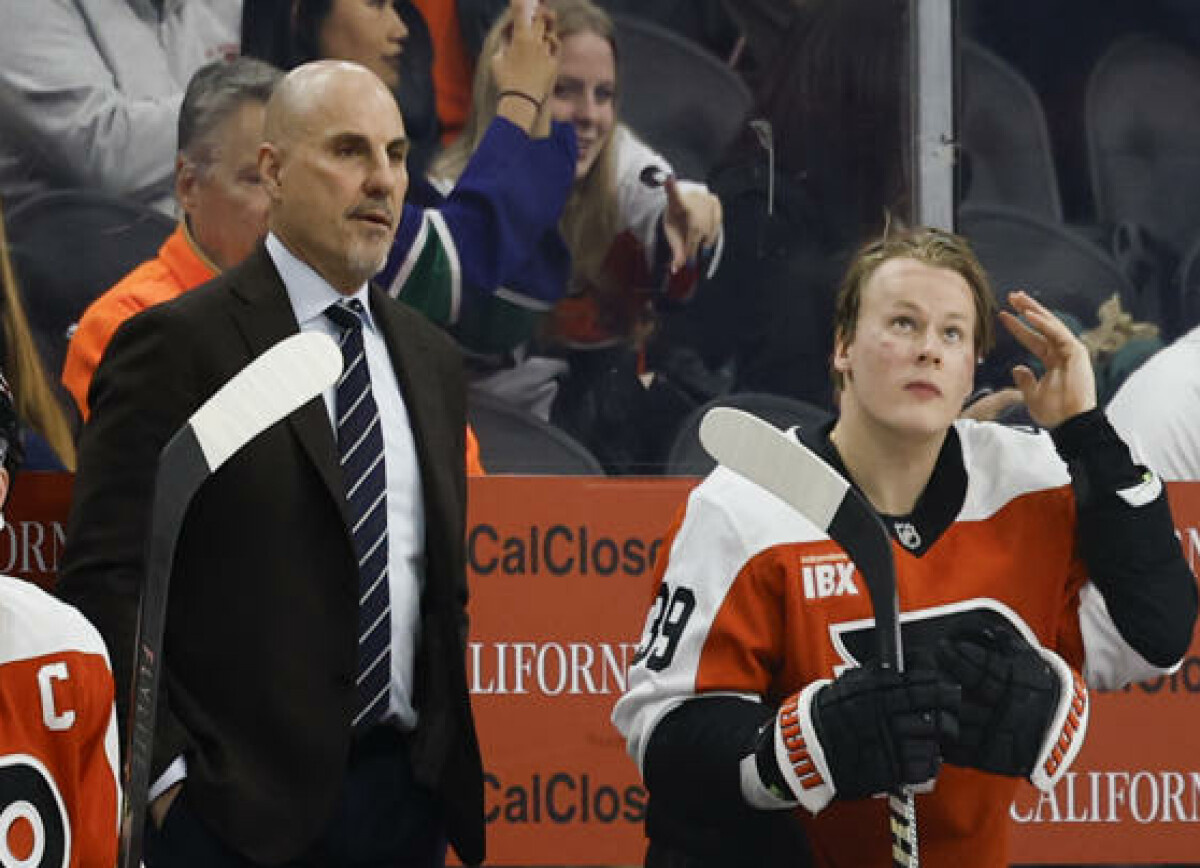     В Филадельфии о выдающейся игре Мичкова с лидером НХЛ: его магия заставила улыбнуться даже Токкета