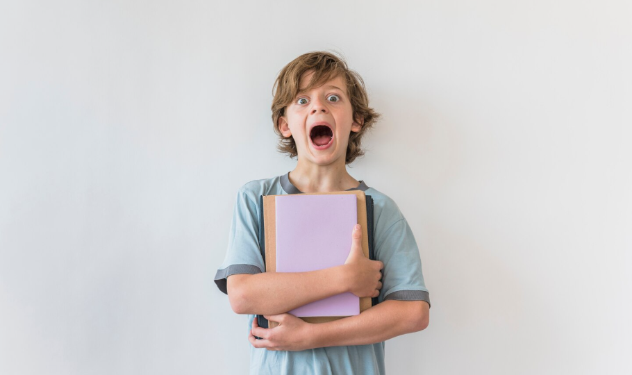 Это уже переходит все границы! Школьники обнаглели вконец! Общество начинает реагировать