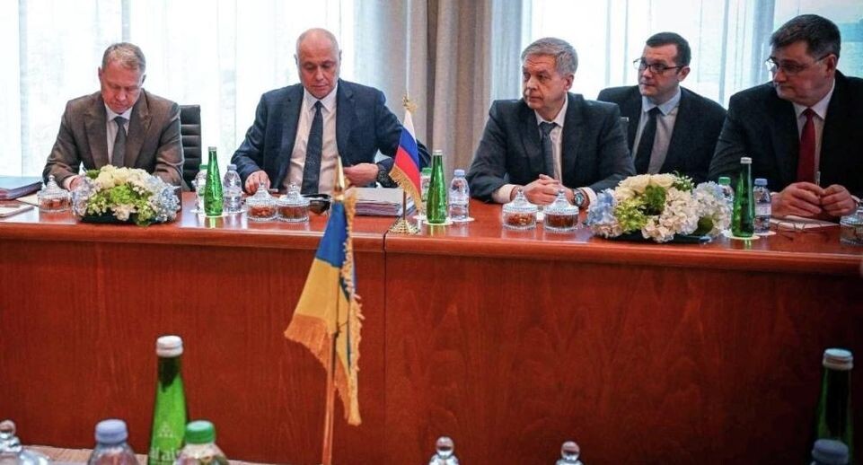 «Назревает идеальный шторм». Украине предрекли полную капитуляцию на переговорах