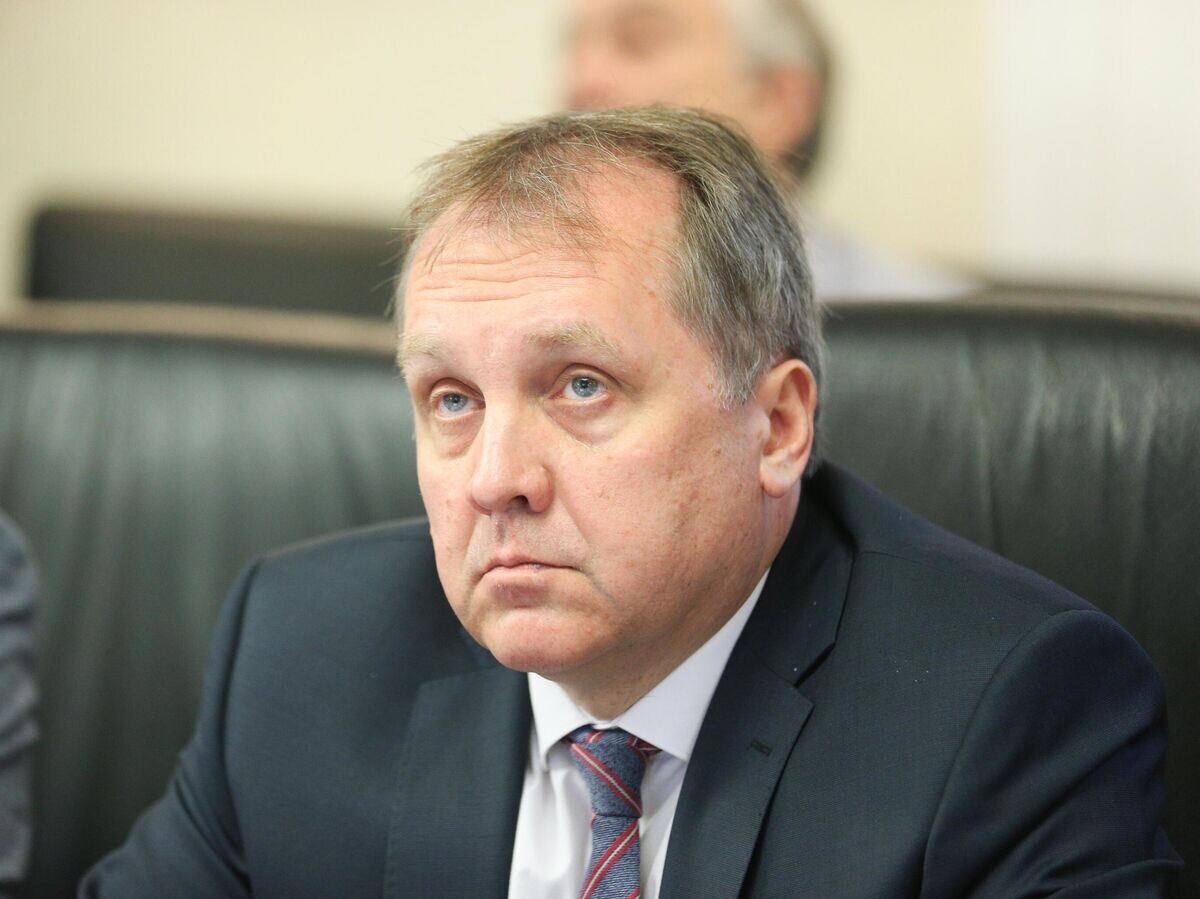    Алексей Полищук | CC BY 4.0 / Совет Федерации Федерального Собрания Российской Федерации (cropped) /