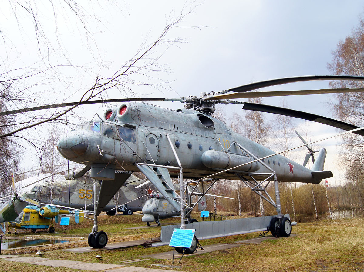 Ми 10 летающий кран. Ми26