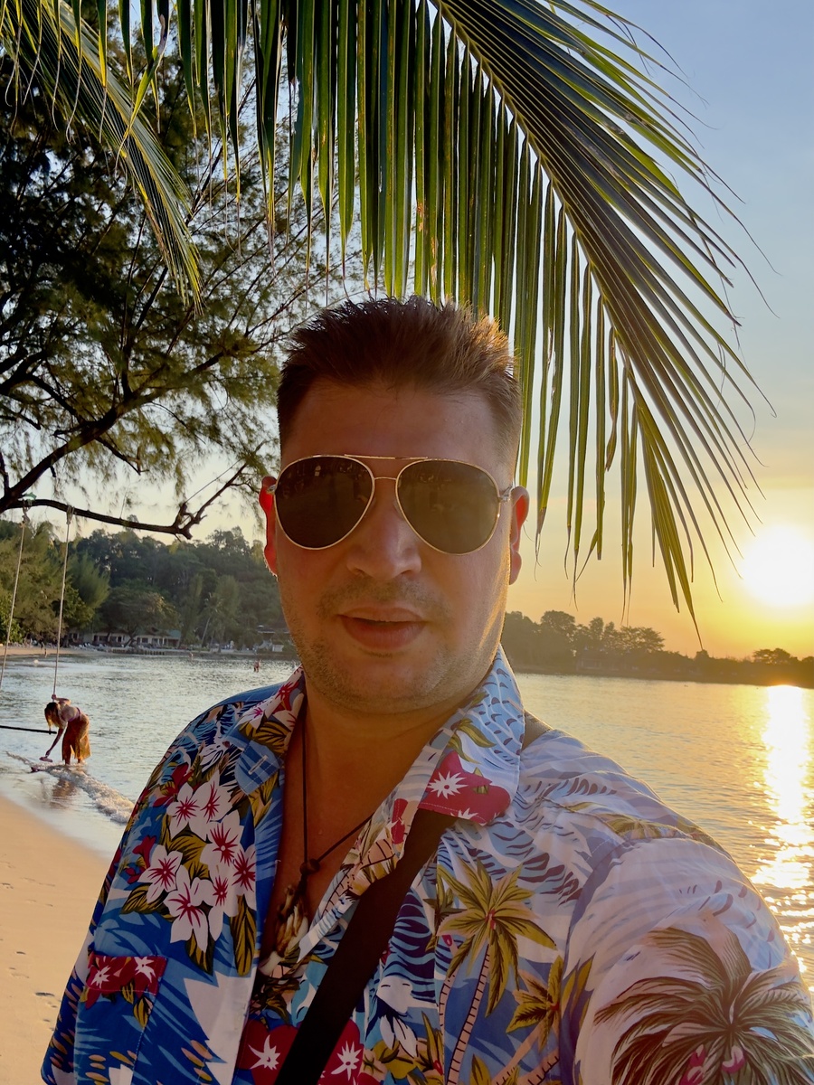 Красота закатов на Ко Чанге позволяет делать вот такие крутые фото на память.