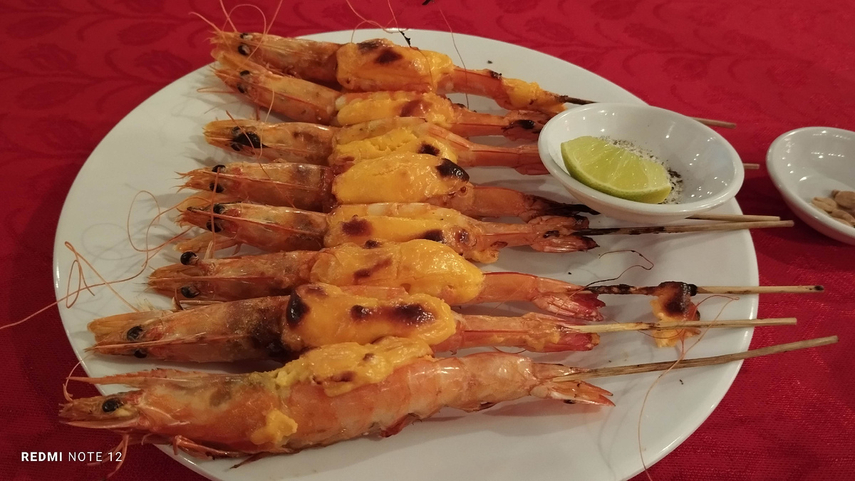 Порция креветок на гриле 100 донгов