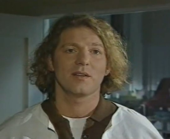    Фото: кадр фильма «Ледовая коррида Валерия Харламова» (2002) 0+/КиноТеатр