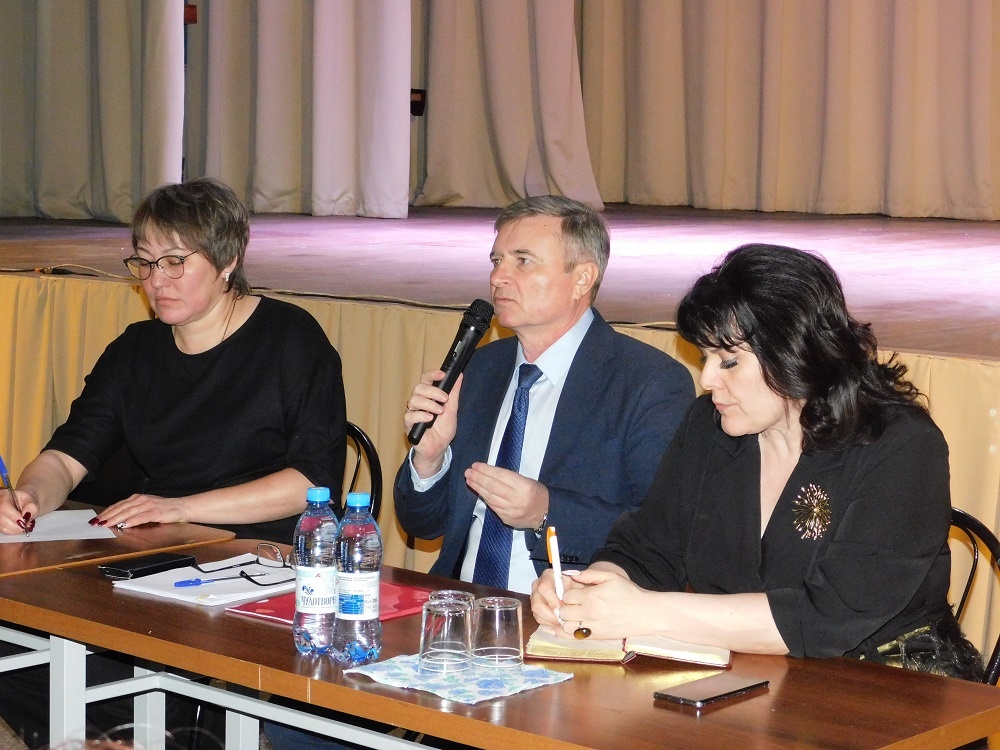    На встрече. Фото Анны Зубаревой