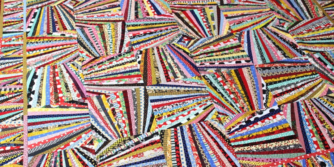 Что делать с полосками ткани: один простой и нестрогий способ