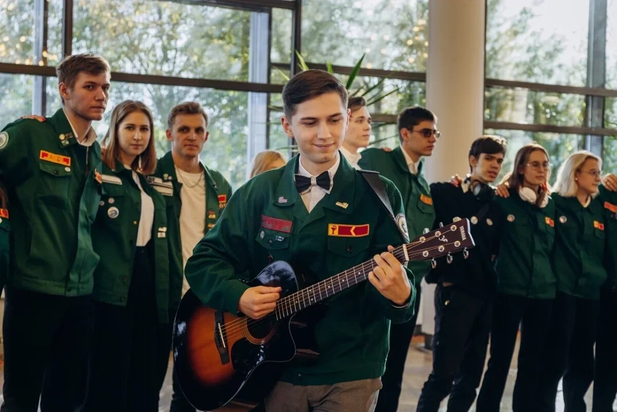    Современный студент успевает и учиться, и развивать в себе новые навыки и таланты, и открывать для себя мир.