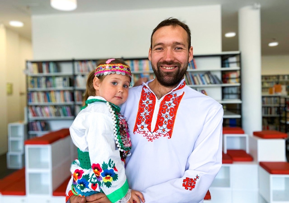    «Больше поём, чем разговариваем»: москвич открыл марийский театр, чтобы сохранить культуру предков