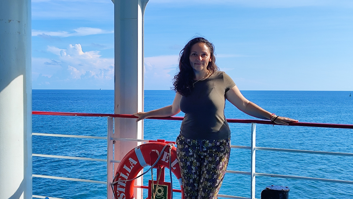 Плывем на пароме в Катиклан