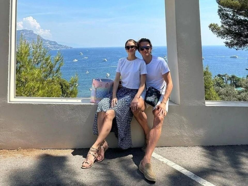    Денис Родькин и Элеонора Севенард. Источник: instagram.com/elya_7ard*