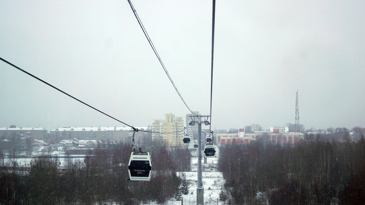Первая канатная дорога появилась в Нижнем Новгороде в 2012 году. Теперь это разновидность городского общественного транспорта и излюбленный аттракцион туристов