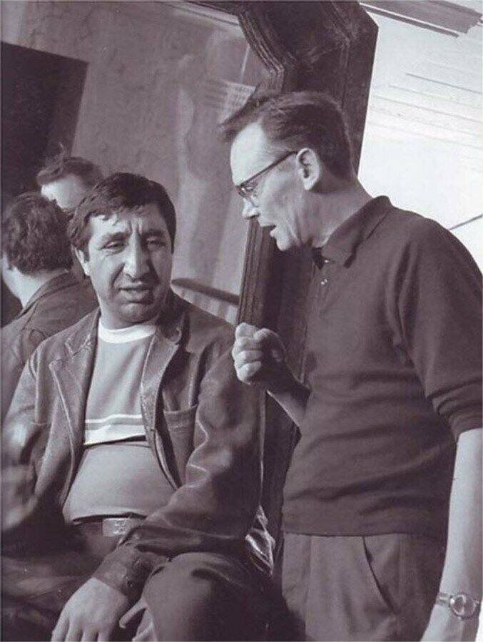 На съемках фильма "Кавказская пленница или новые приключения Шурика", 1966 год.