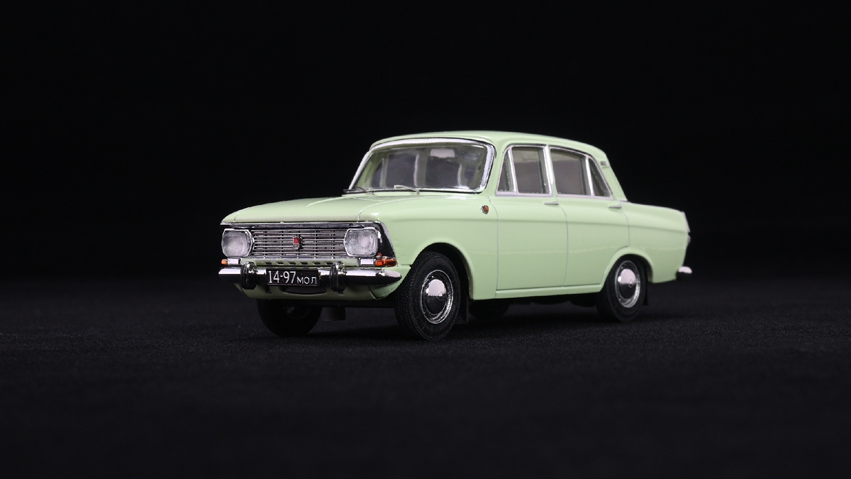 Москвич-412, IST