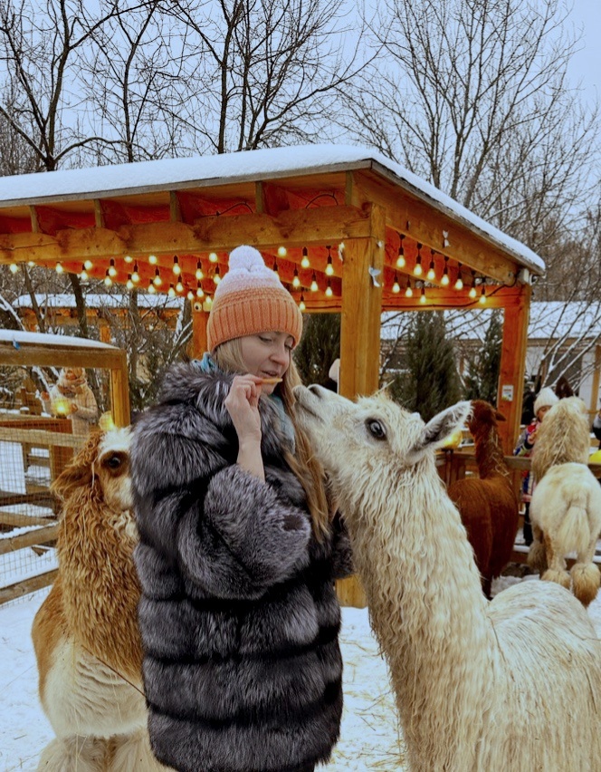 Оксана Анатольевна Кустова. Наставник. Коуч. Кукухотерапевт. Альпаки.