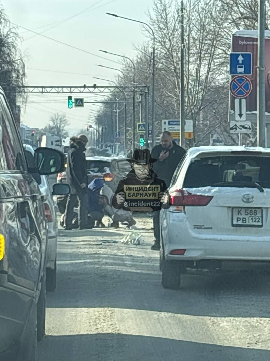    ДТП на пр. Строителей. Источник: t.me/incident22