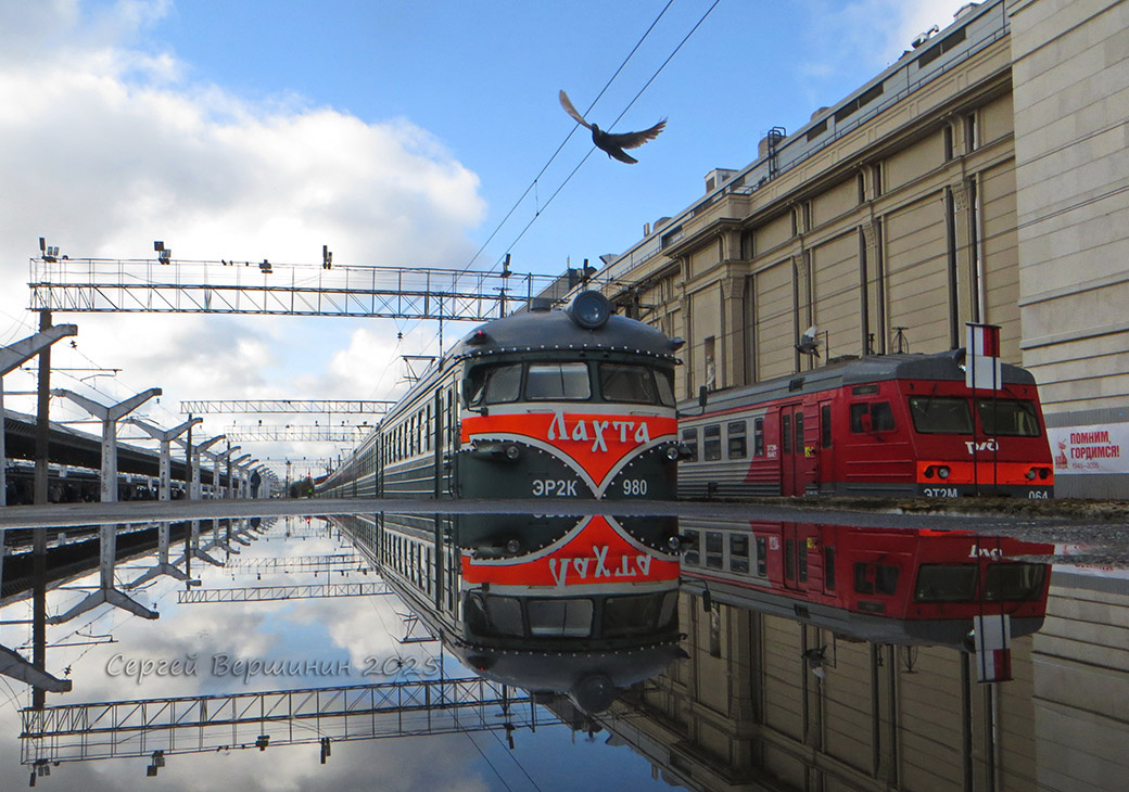 980-я перед поездкой в Тихвин, май 2025г.