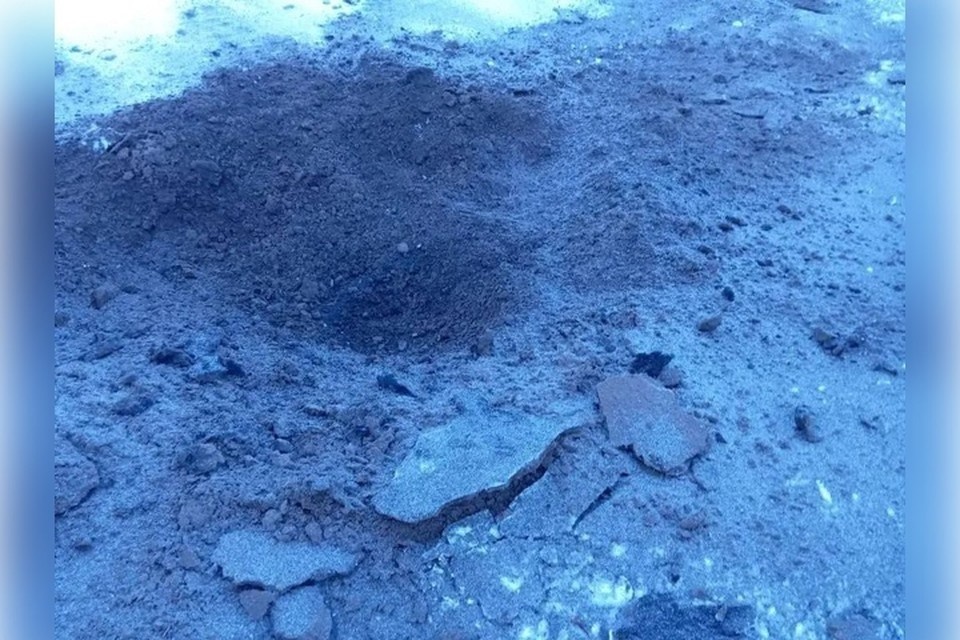    Снаряды ВСУ разорвались в Любимовке. Фото: тг-канал Павла Филипчука