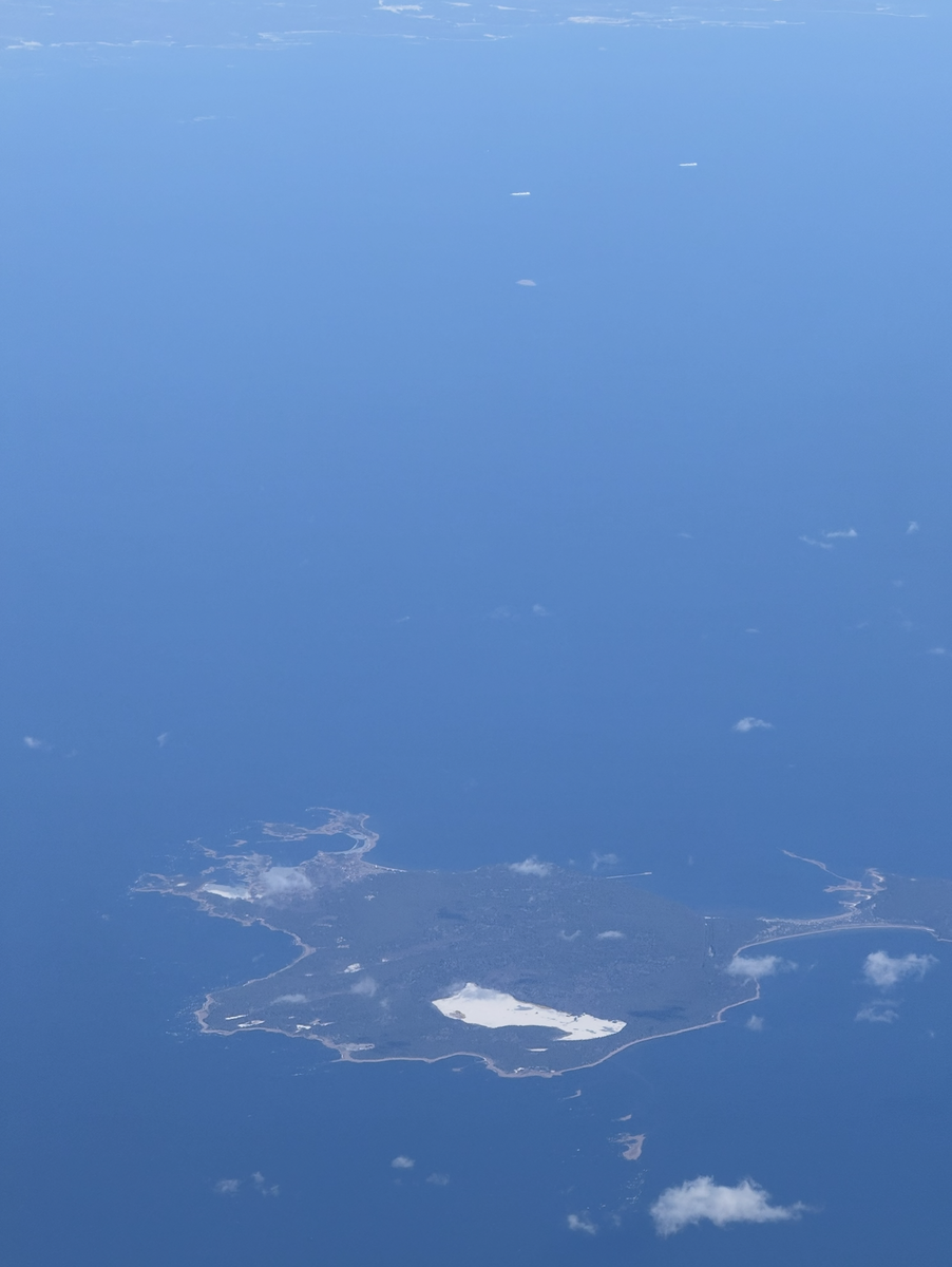 Вид из иллюминатора