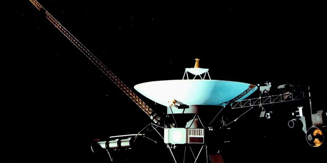 Новый «Вояджер-1»: зонд почти на расстоянии одного светового дня и всё ещё упирается