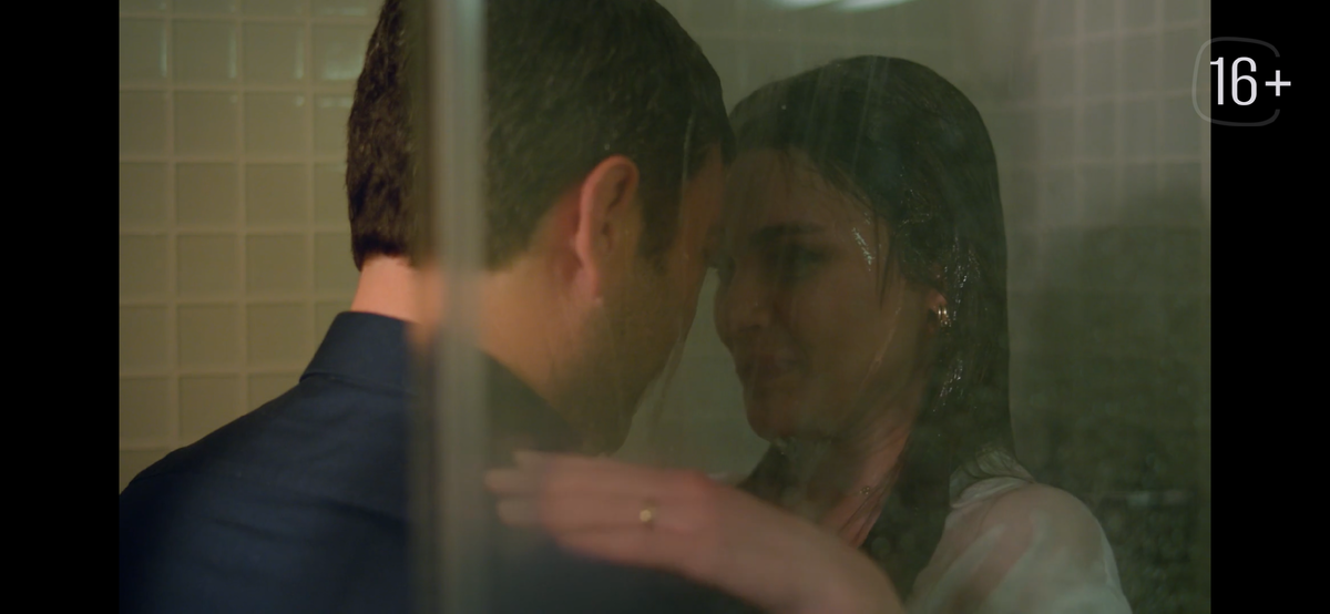 Стоп кадр из сериала «Далёкий город»