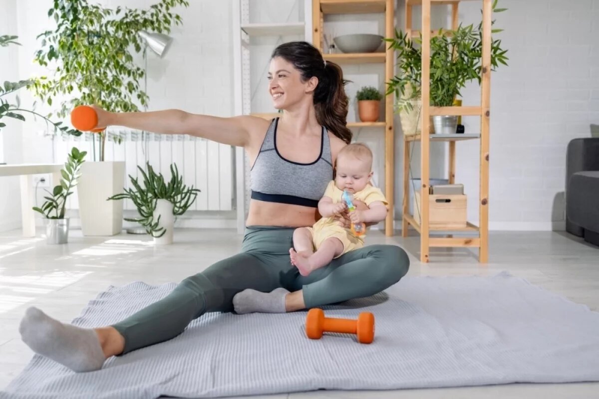    Физические упражнения после родов эксперт приветствует.