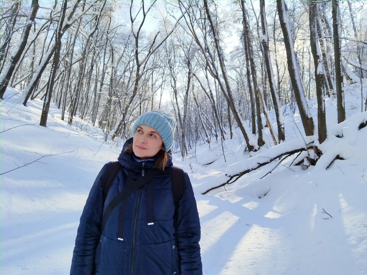 Люблю погулять в мороз по зимнему лесу... когда под ногами скрепит снег и солнышко пригревает)) Сегодня - 20 градусов