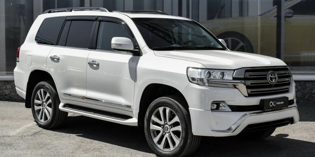 Самый надежный внедорожник в мире? сколько он стоит и что в нем есть?