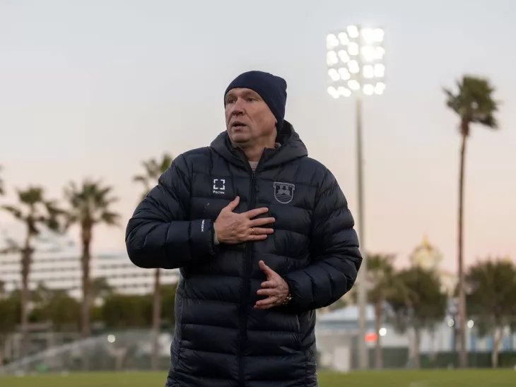    Детектив под распродажу. Талалаев так и не разгадал тайну Уткина Фото #1