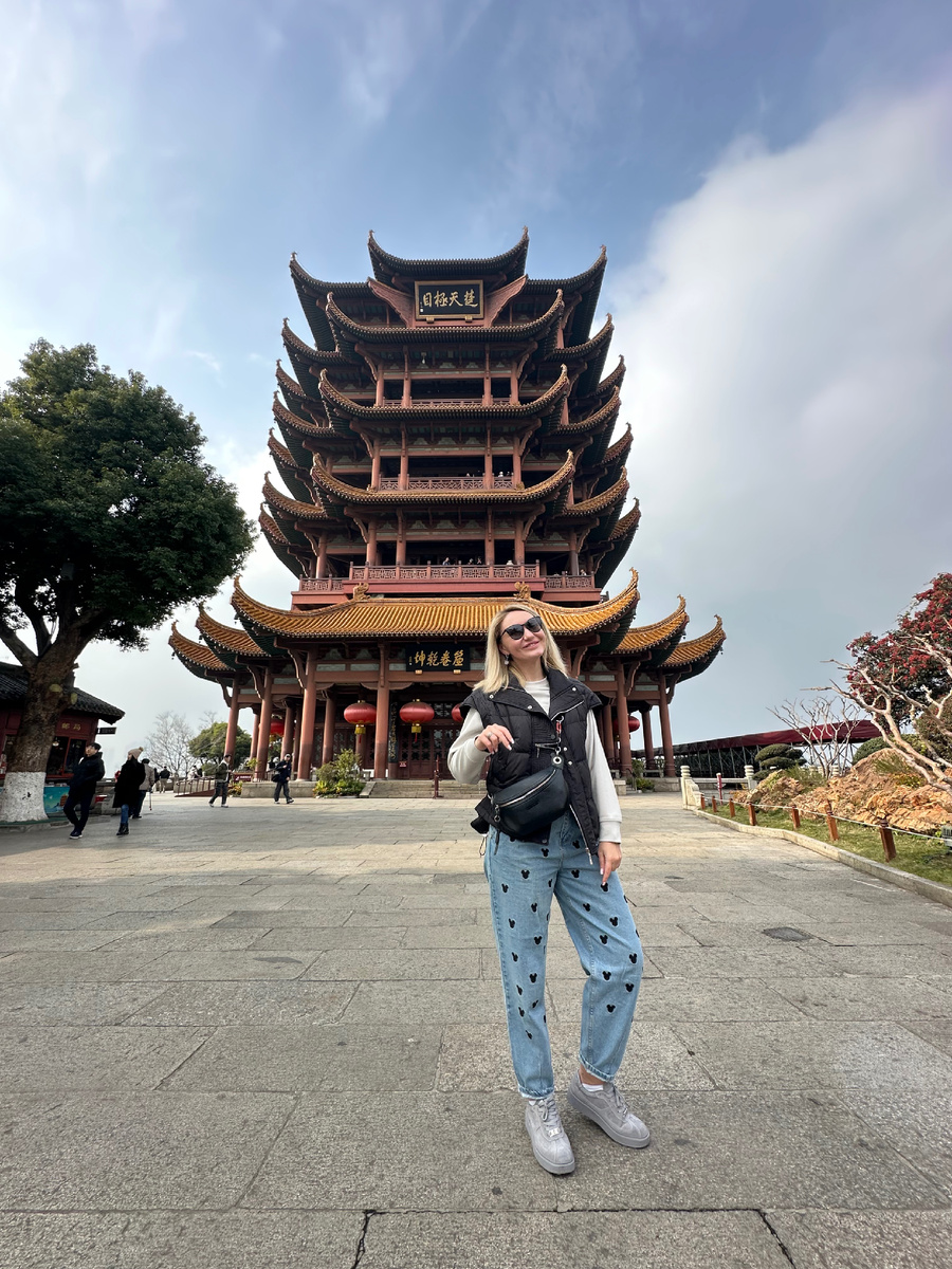 Башня Желтого журавля 