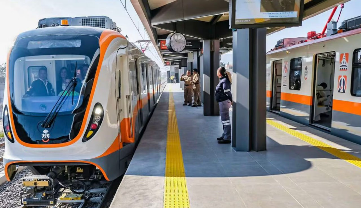 Легкорельсовый электропоезд производства CRRC в Гвадалахаре. Источник: Utilirail