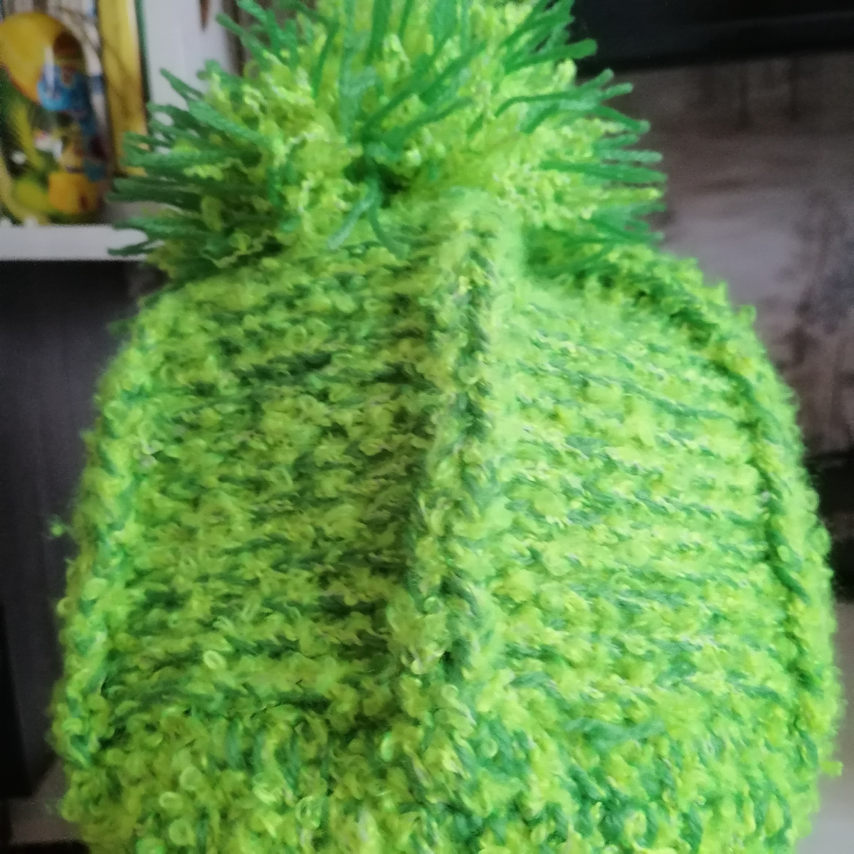 Вот такая фактура у шлема