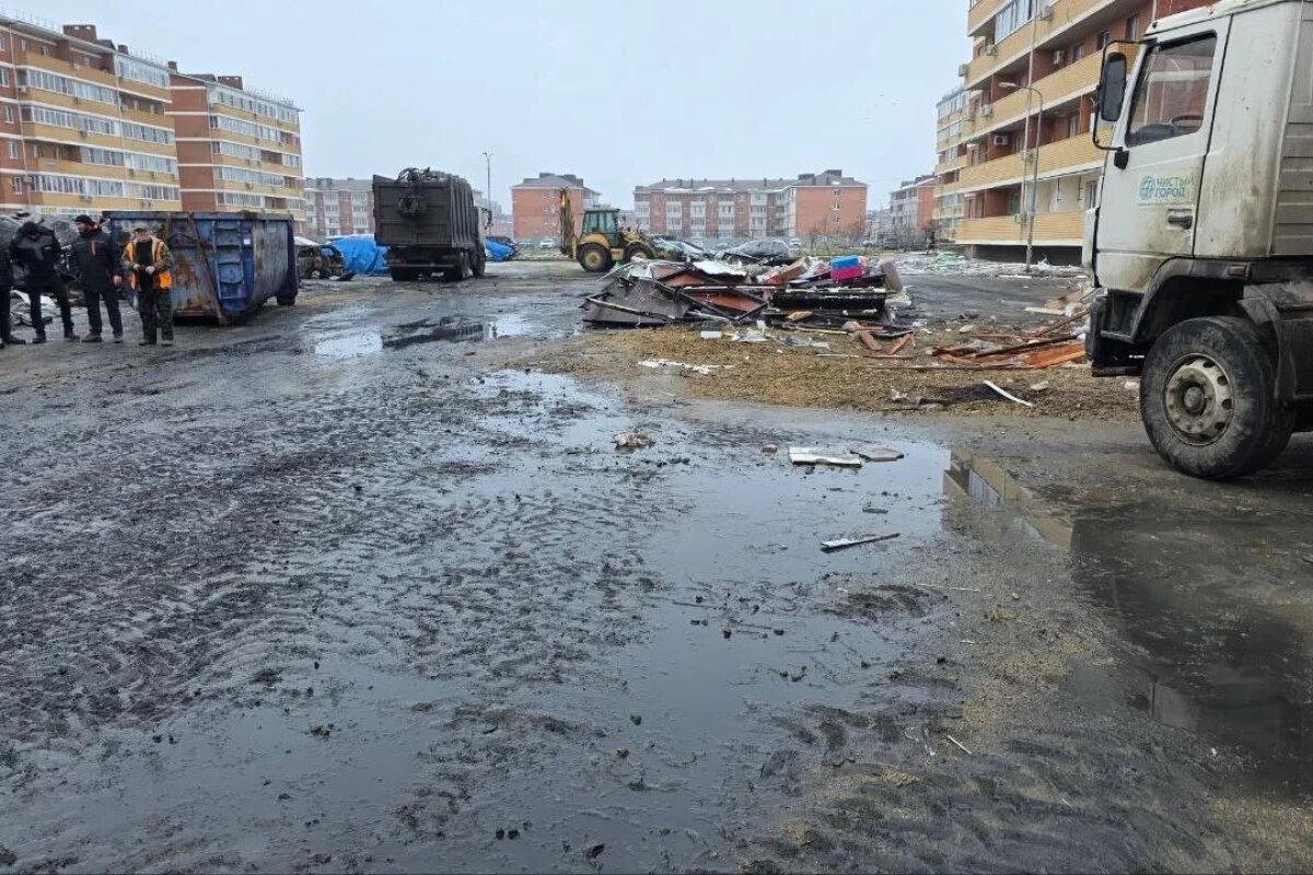    Последствия атаки БПЛА устраняют в ауле Новая Адыгея