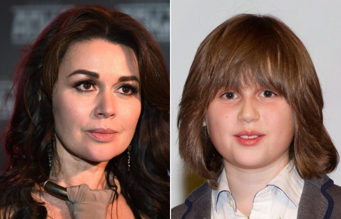 «Прятался за гитарой от трясущихся рук»: Как 25-летний сын Заворотнюк живет спустя 2 года после её ухода — буллинг, тремор и музыка