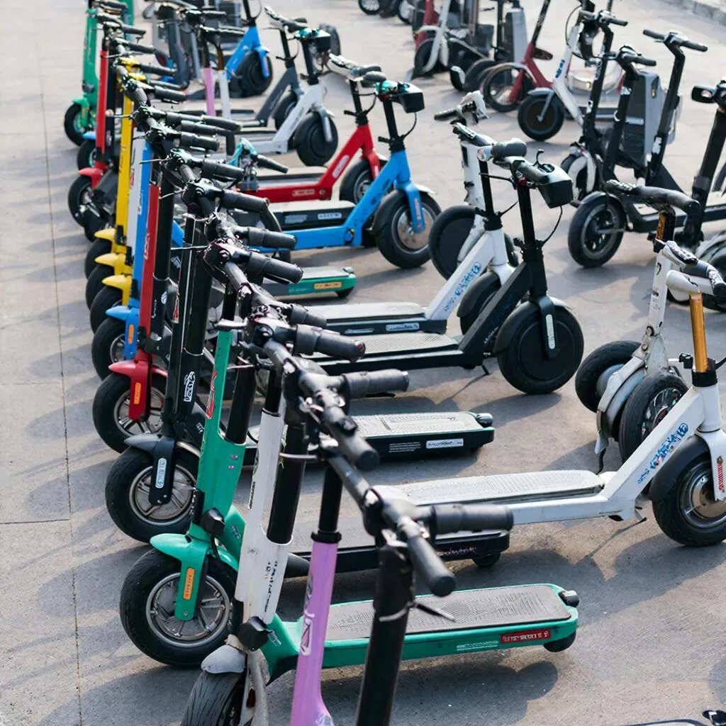 Изображение сгенерировала нейросеть GigaChat.