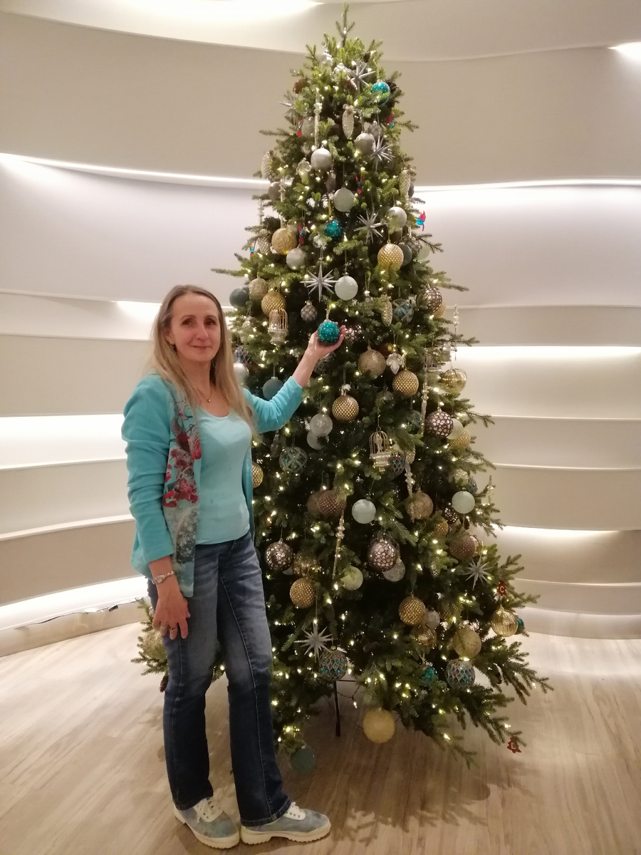 Автор на выходе из бизнес-зала Шагал в Шереметьево