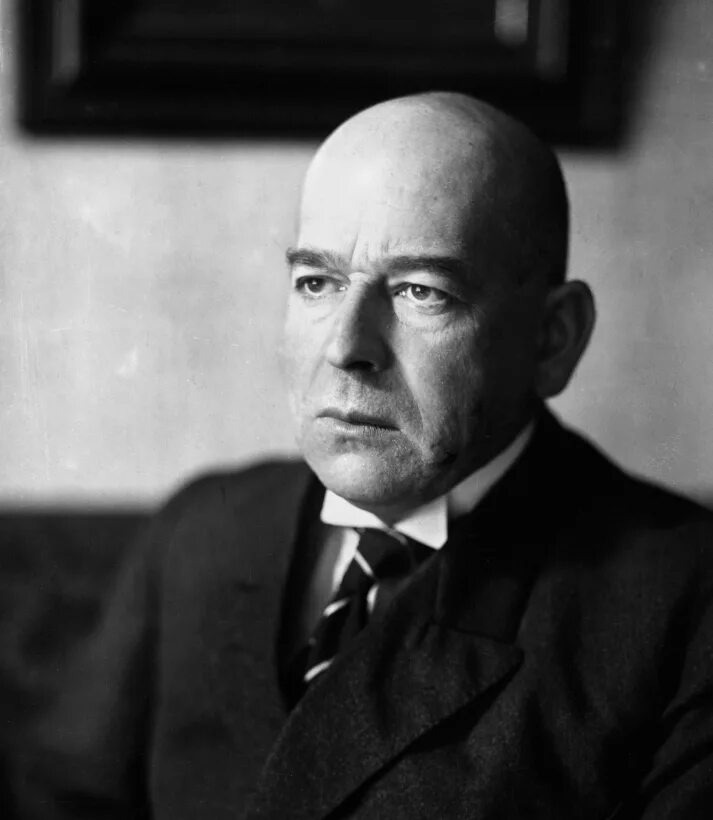 Освальд Арнольд Готфрид Шпенглер (1880-1936), немецкий философ 