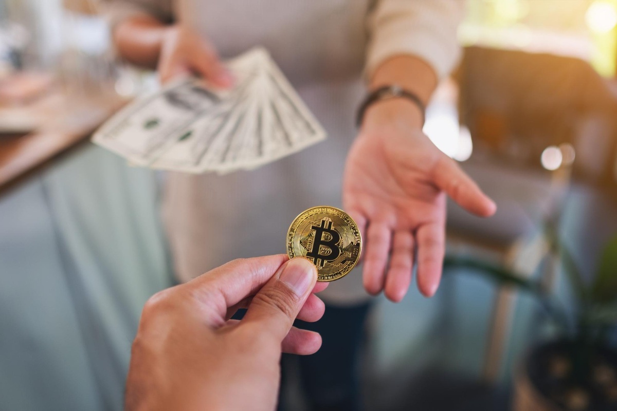 Обмен криптовалюты в Москве.